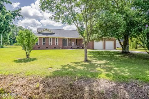 147 Turtle Shell Rd, Richlands, NC 28574 photo 2