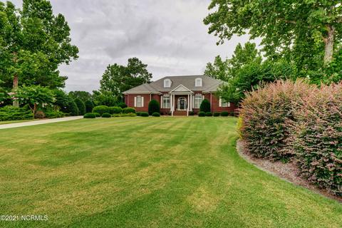 151 Firefly Dr, Wallace, NC 28466 photo 2