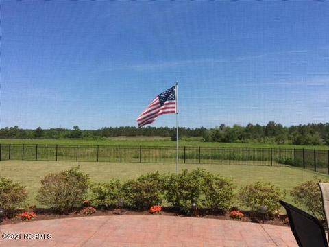 549 Highlands Dr, Hampstead, NC 28443 photo 2