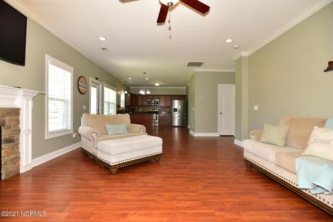 703 Aria Ln, Hubert, NC 28539 photo 11