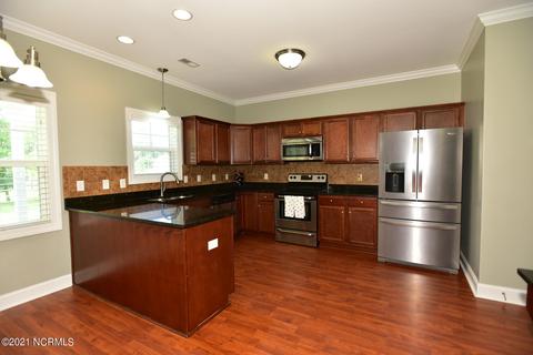 703 Aria Ln, Hubert, NC 28539 photo 13