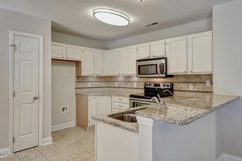 203 Adele Ct, Wilmington, NC 28412 photo 7