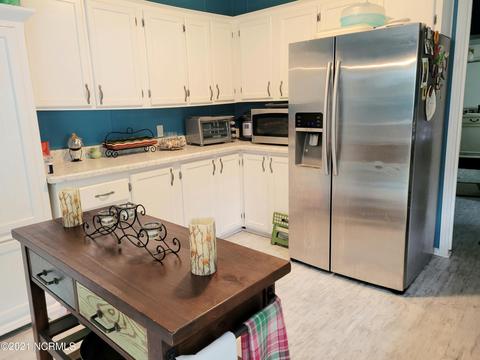 657 Straits Rd, Gloucester, NC 28528 photo 9