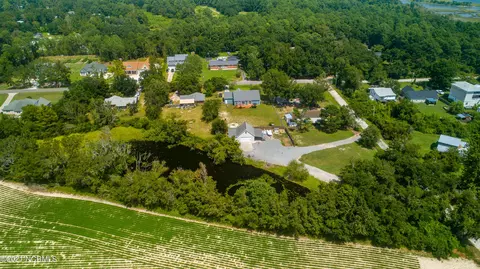 60 Hickory Point Ext, Hampstead, NC 28443 photo 9