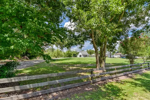 60 Hickory Point Ext, Hampstead, NC 28443 photo 27