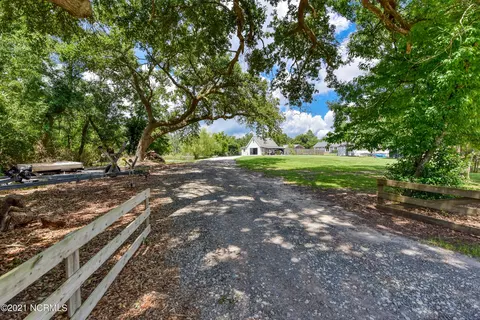 60 Hickory Point Ext, Hampstead, NC 28443 photo 26