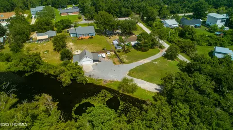 60 Hickory Point Ext, Hampstead, NC 28443 photo 10