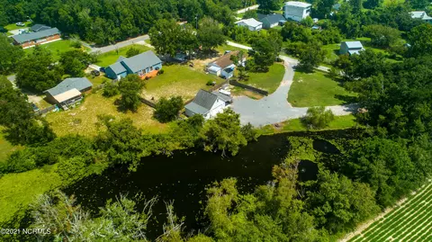 60 Hickory Point Ext, Hampstead, NC 28443 photo 11