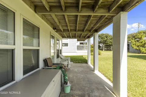 404 E Terminal Blvd, Atlantic Beach, NC 28512 photo 8