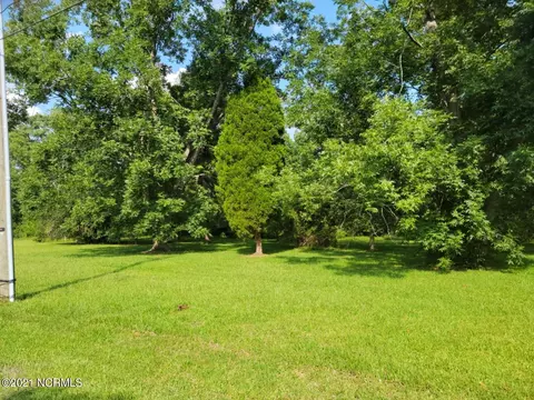 975 E Main St, Belhaven, NC 27810 photo 35