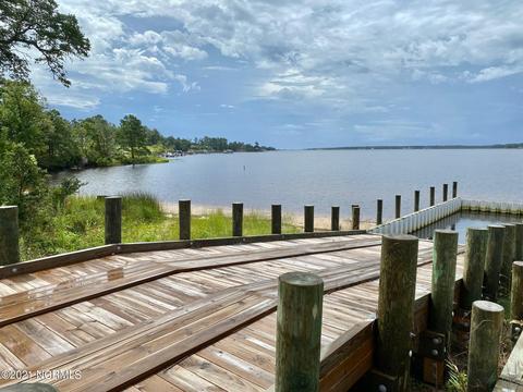 126 Evening Dr, Stella, NC 28582 photo 6