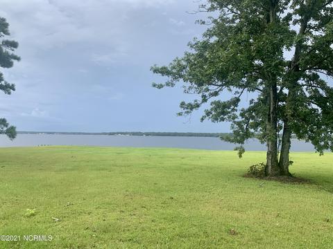 126 Evening Dr, Stella, NC 28582 photo 12