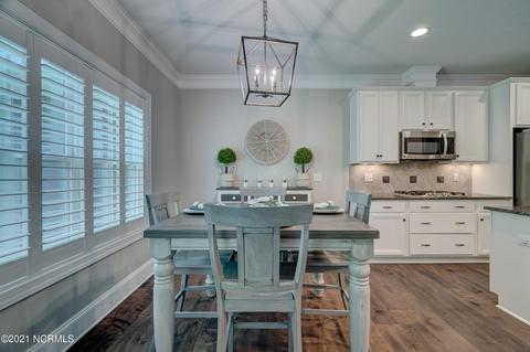 99 Aster Pl, Hampstead, NC 28443 photo 9