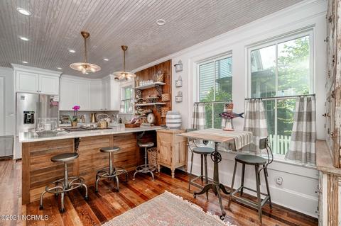 622 E Front St, New Bern, NC 28560 photo 21