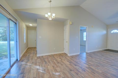 271 Parnell Rd, Hubert, NC 28539 photo 9