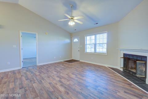 271 Parnell Rd, Hubert, NC 28539 photo 6