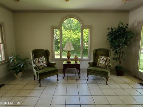 202 Forest Dr, Clinton, NC 28328 photo 10
