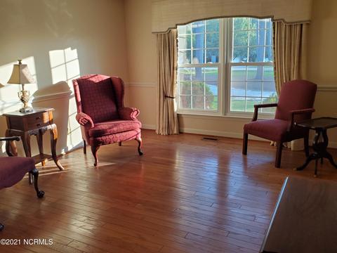 202 Forest Dr, Clinton, NC 28328 photo 7