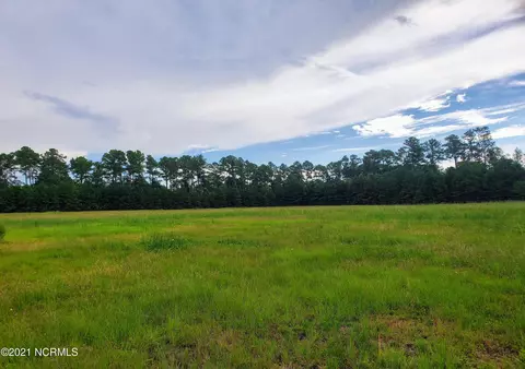500 Corbin St, Jacksonville, NC 28546