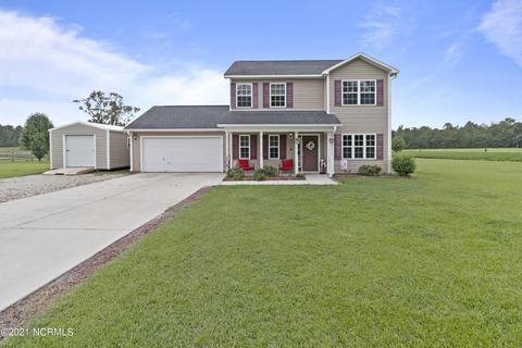 105 Hall Effect Ln, Maple Hill, NC 28454 photo 1