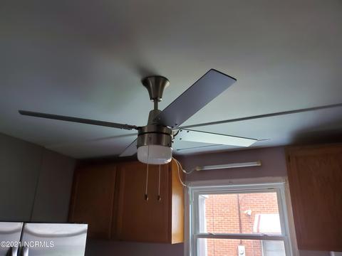 1018 Faison St E, Wilson, NC 27893 photo 8