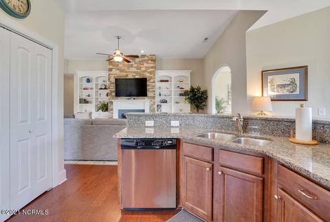 360 Camelot Way, Hampstead, NC 28443 photo 16