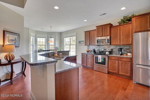 360 Camelot Way, Hampstead, NC 28443 photo 13