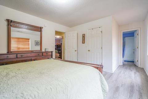 202 Britton Ln, Hubert, NC 28539 photo 13