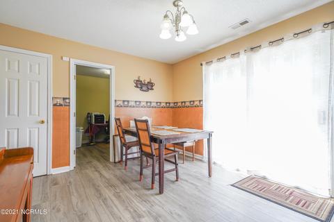 202 Britton Ln, Hubert, NC 28539 photo 12