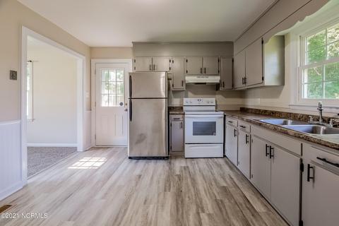 1301 Ormandy Ave, Jacksonville, NC 28546 photo 14