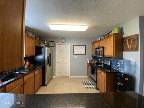 313 Trappers Rd, Hubert, NC 28539 photo 11
