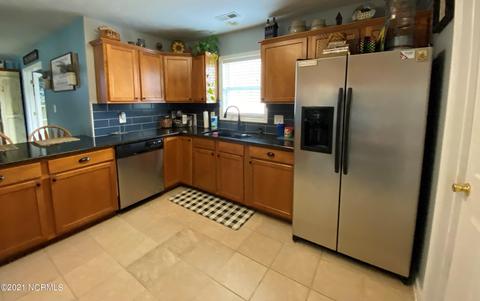 313 Trappers Rd, Hubert, NC 28539 photo 9