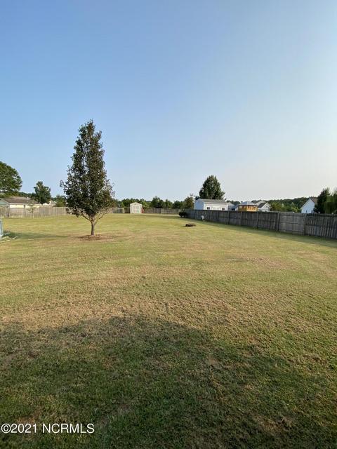 313 Trappers Rd, Hubert, NC 28539 photo 4