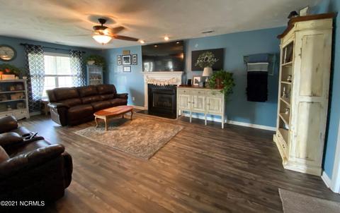 313 Trappers Rd, Hubert, NC 28539 photo 7