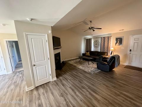 127 Blueberry Fields Rd, Maple Hill, NC 28454 photo 6
