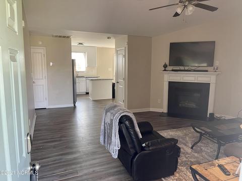 127 Blueberry Fields Rd, Maple Hill, NC 28454 photo 5