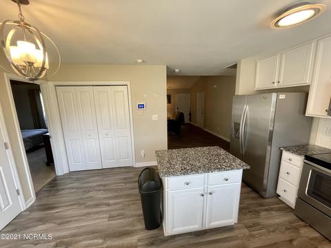 127 Blueberry Fields Rd, Maple Hill, NC 28454 photo 8