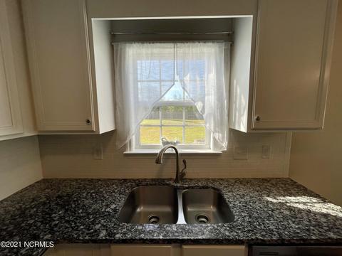 127 Blueberry Fields Rd, Maple Hill, NC 28454 photo 9