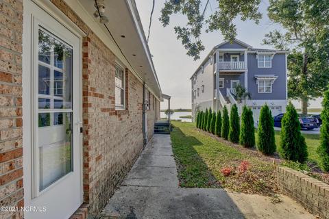 114 Broadview Ln, Hampstead, NC 28443 photo 14