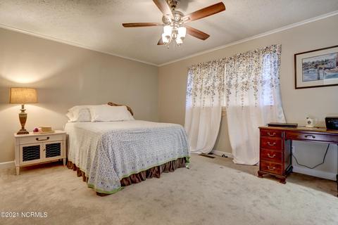 114 Broadview Ln, Hampstead, NC 28443 photo 36