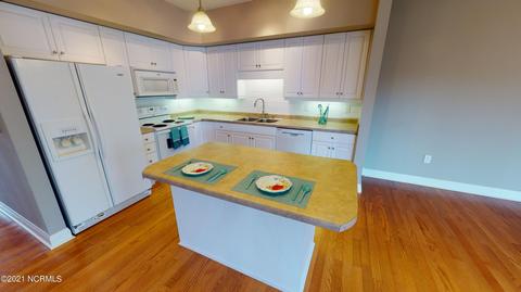 300 Lighthouse Ln #D3, Cedar Point, NC 28584 photo 4
