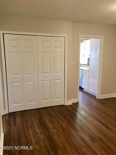 206 Puller Dr, Jacksonville, NC 28540 photo 12