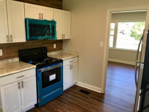206 Puller Dr, Jacksonville, NC 28540 photo 10