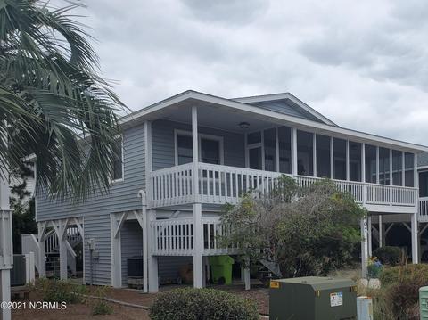 407 34th St, Sunset Beach, NC 28468 photo 1