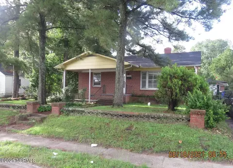 705 E Washington Ave, Kinston, NC 28501 photo 2
