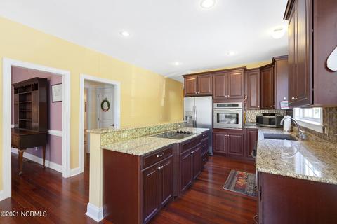 311 Brick Yard Rd, Hampstead, NC 28443 photo 17