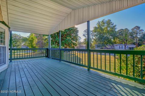 812 Mast Ct, Hampstead, NC 28443 photo 4