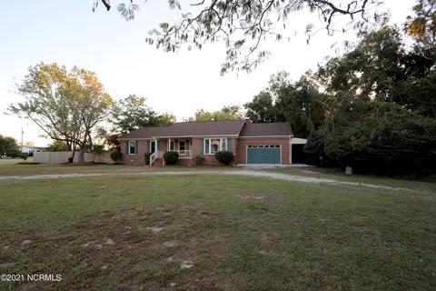 123 Leslie Dr, Hubert, NC 28539 photo 4