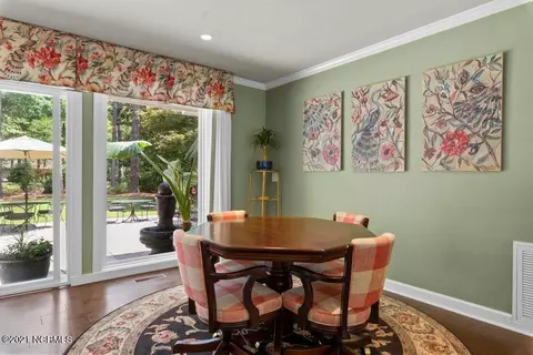 Dining - 240 Mckenzie Rd W, Pinehurst, NC 28374 photo 4 of 4