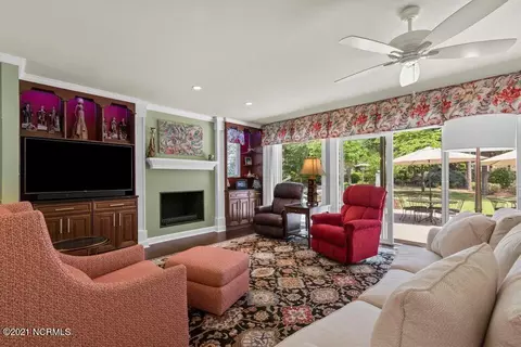 Living - 240 Mckenzie Rd W, Pinehurst, NC 28374 photo 3 of 5
